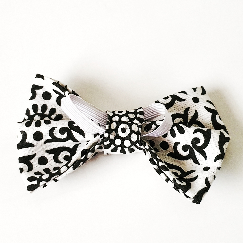 š¶ 3 for $15 * Pablo's Cotton Dog Bow Tie & Leash Set - Picture 4 of 6